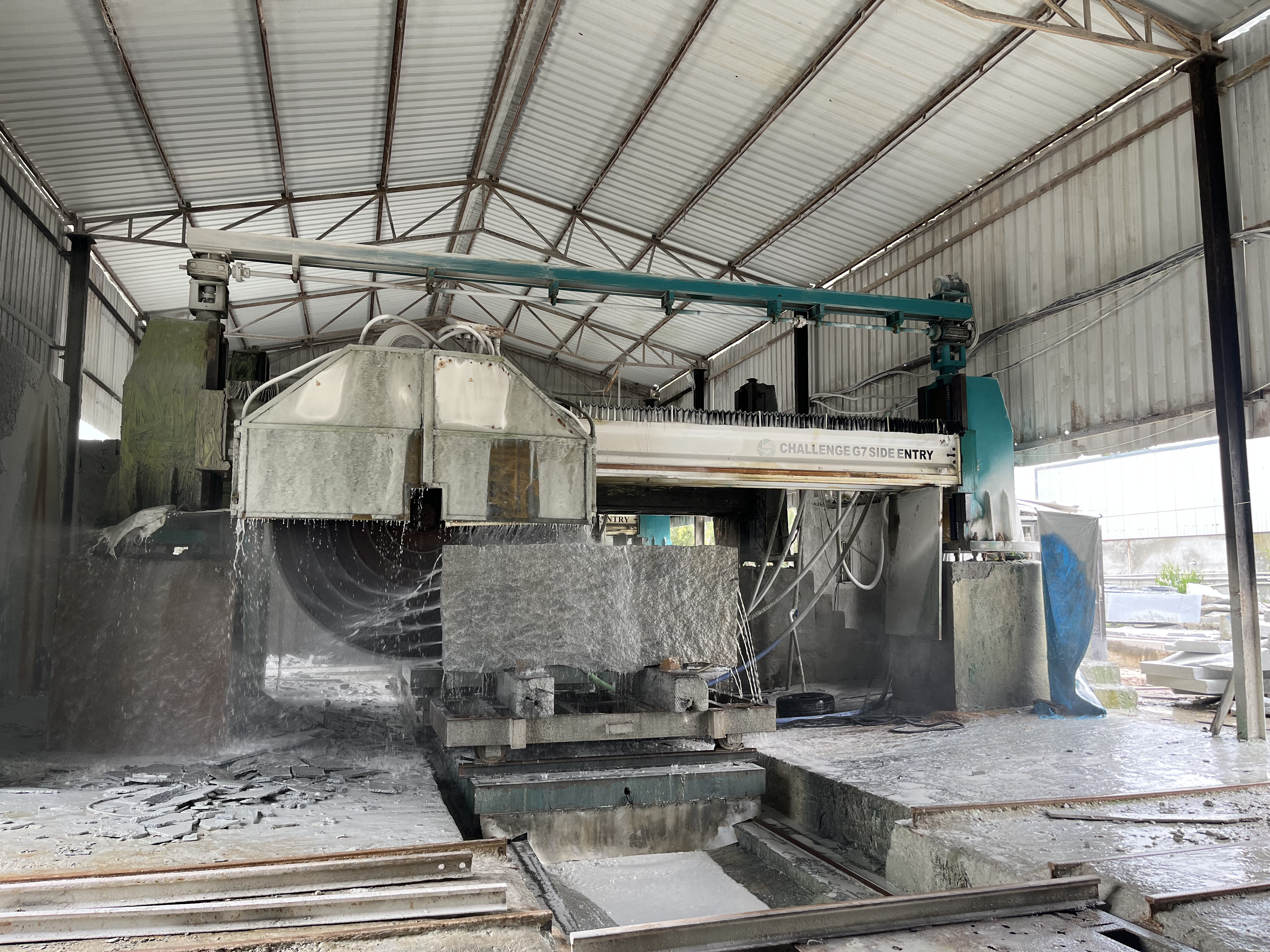 factory grey granite polished slab from Khushi Stone, Bangalore – Image 4